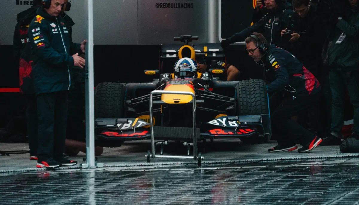 Formula 1 is the brand pinnacle of motorsport. What defines it technically, competitively and culturally — and where its limits lie.