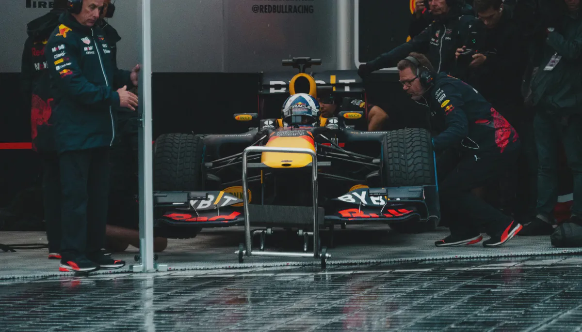 Formula 1 is the brand pinnacle of motorsport. What defines it technically, competitively and culturally — and where its limits lie.